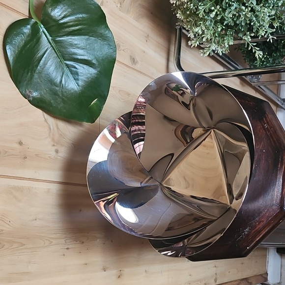 ALESSI HARMONIC FRUIT BOWL - Picture 6 of 9